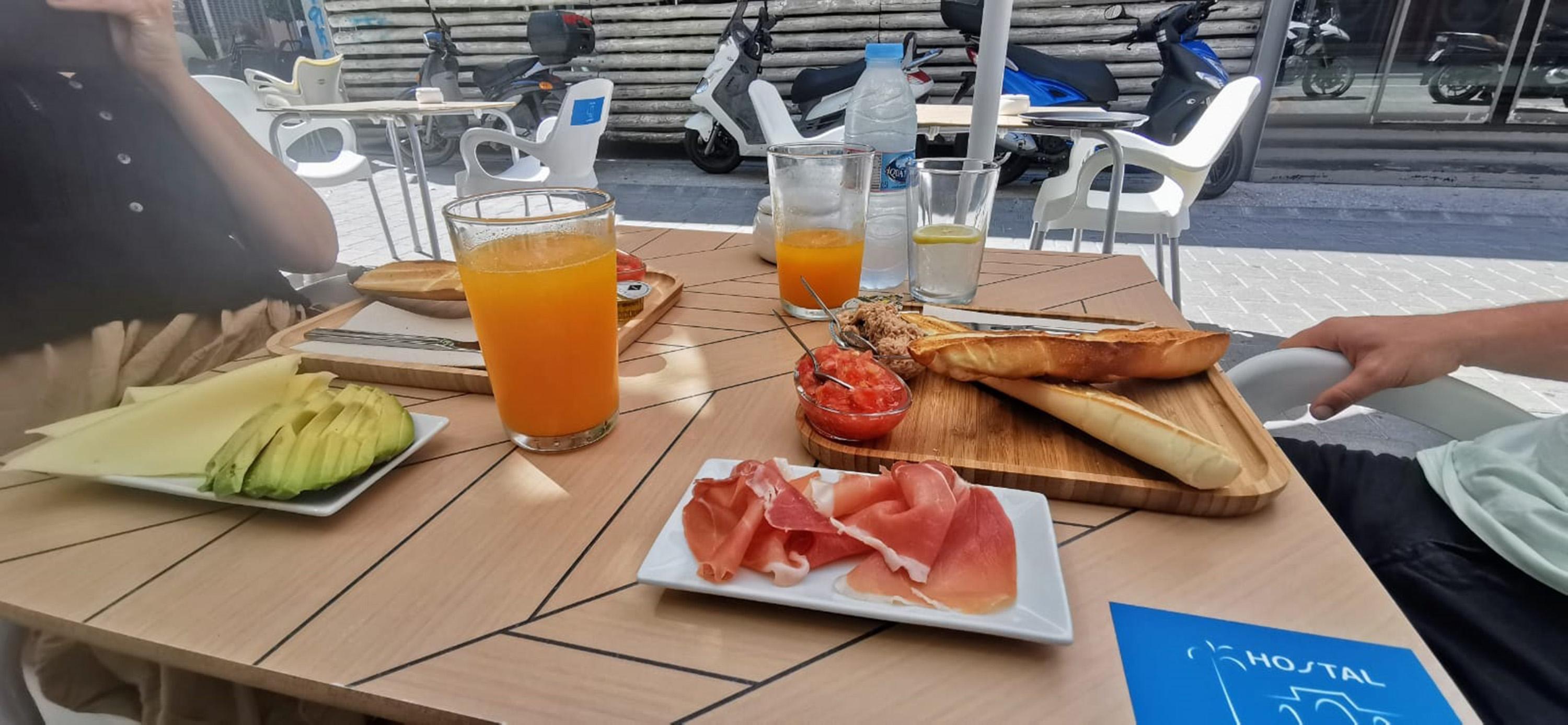 Hostal El Mercat 빌라조요사 외부 사진